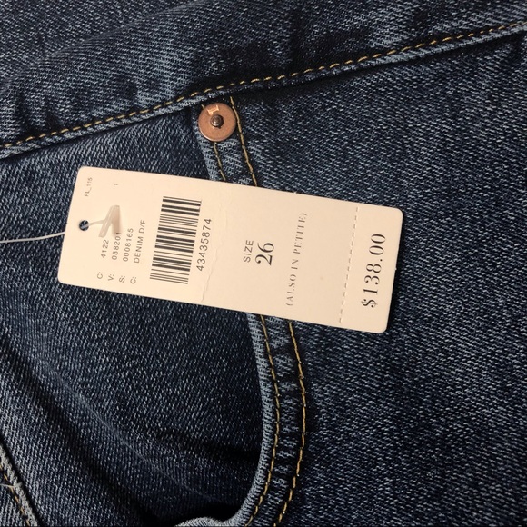 NWT Anthro PILCRO High-Rise Flare Cropped Jeans - Picture 5 of 8